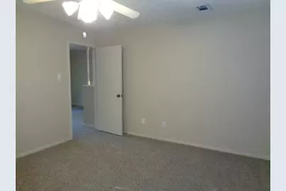 5923 Green Springs Drive, Houston, TX 77066 - Photo 18