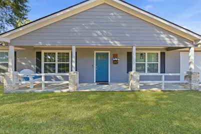 1915 8th Street, Hempstead, TX 77445 - Photo 2