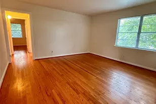 7018 Alder Dr, Houston, TX 77081 - Photo 2