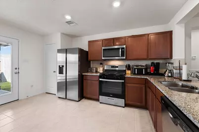 15707 Lemmonwood Hills Lane, Houston, TX 77044 - Photo 14