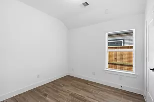 5255 Celestial Ct, Iowa Colony, TX 77583 - Photo 14