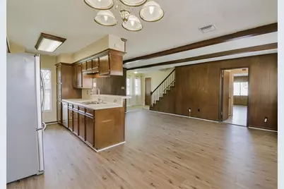 13915 Roundstone Lane, Houston, TX 77015 - Photo 10