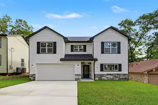 117 Sun City Ln, Conroe, TX 77304 - Photo 2