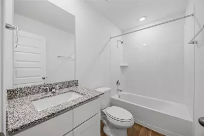 6208 Olive Pit Lane, Houston, TX 77048 - Photo 16