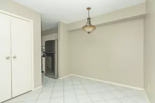 7128 N Holiday Dr, Galveston, TX 77550 - Photo 16