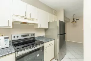 7128 N Holiday Dr, Galveston, TX 77550 - Photo 20