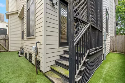 2609 Riverside Drive #E, Houston, TX 77004 - Photo 22