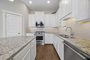 12522 Malachite Wy, Houston, TX 77077 - Photo 6
