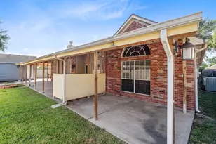 11411 Oak Lake Ridge Ct, Sugar Land, TX 77498 - Photo 32