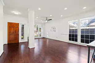 11411 Oak Lake Ridge Ct, Sugar Land, TX 77498 - Photo 8