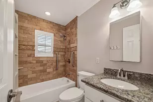 5721 Sylvia Dr, Galveston, TX 77551 - Photo 18