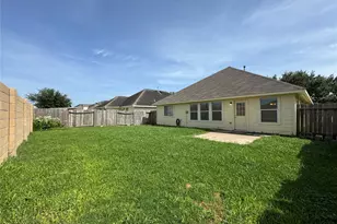 5907 Yaupon Ridge Dr, Richmond, TX 77469 - Photo 2