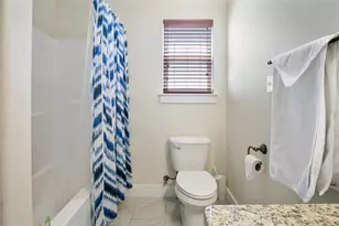 988 Gulf Rd, Crystal Beach, TX 77650 - Photo 16