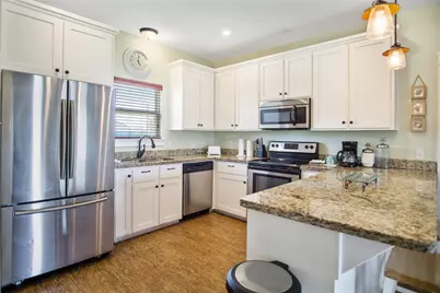 988 Gulf Road, Crystal Beach, TX 77650 - Photo 10