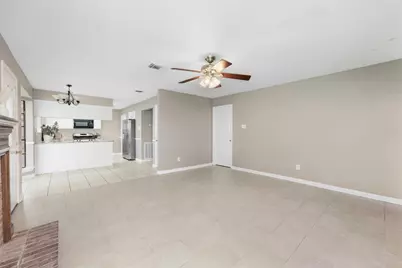 1926 Victoria Garden Drive, Richmond, TX 77406 - Photo 10