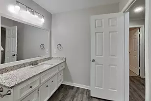 1315 Forest Hollow Dr, Missouri City, TX 77459 - Photo 16