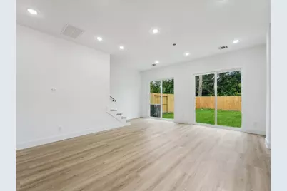 7416 Maxroy Street, Houston, TX 77088 - Photo 8