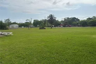 436 9th St, San Leon, TX 77539 - Photo 20