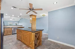 2319 Grindstone Ln, Sugar Land, TX 77498 - Photo 8