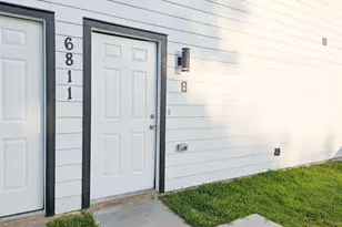 6811 Glass St, Houston, TX 77016 - Photo 2