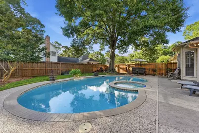 5819 Rocky Brook Drive, Houston, TX 77345 - Photo 36