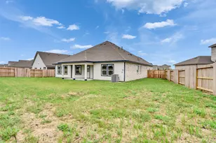 3222 Emerald Hls Dr, Angleton, TX 77515 - Photo 24