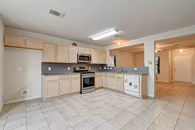 2642 Skyview Trace Court, Houston, TX 77047 - Photo 12