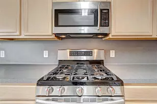 2642 Skyview Trace Ct, Houston, TX 77047 - Photo 14