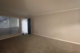 2825 Bellefontaine St, Houston, TX 77025 - Photo 4