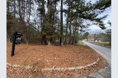 728 Overbrook Drive, Huntsville, TX 77340 - Photo 2
