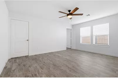10103 Goldcrest Street, Houston, TX 77076 - Photo 8