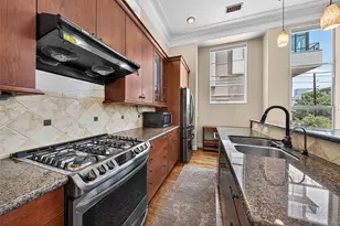 128 Drew St, Houston, TX 77006 - Photo 22