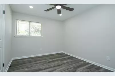 11058 Vailview Drive, Houston, TX 77016 - Photo 18