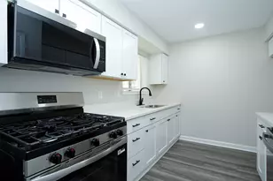 11058 Vailview Dr, Houston, TX 77016 - Photo 10