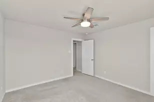 1203 Lancer Leap Dr, Alvin, TX 77511 - Photo 30