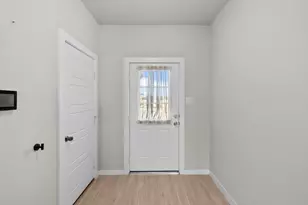 1203 Lancer Leap Dr, Alvin, TX 77511 - Photo 8