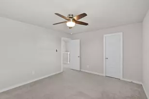 1203 Lancer Leap Dr, Alvin, TX 77511 - Photo 24
