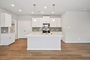403 Sunrise Ranch Dr, Montgomery, TX 77316 - Photo 12