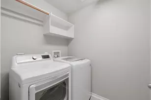 71 S Burberry Park Cir, The Woodlands, TX 77382 - Photo 24