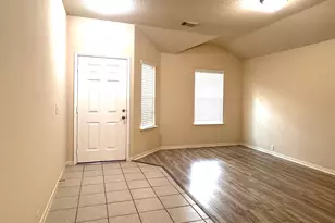17327 Shadow Ledge Dr, Houston, TX 77095 - Photo 2