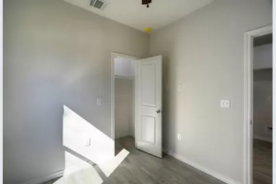10085 Calendar Street, Willis, TX 77318 - Photo 14