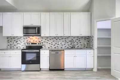 10085 Calendar Street, Willis, TX 77318 - Photo 6