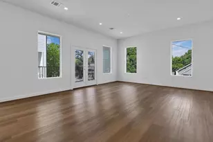 209 Edgewood St, Houston, TX 77011 - Photo 16