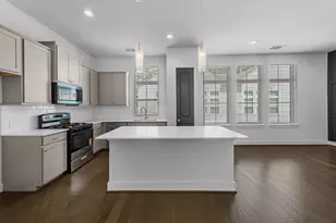 6033 Cypress St, Houston, TX 77074 - Photo 10