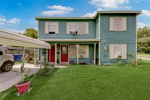 1202 Hunter Dr, Texas City, TX 77590 - Photo 2