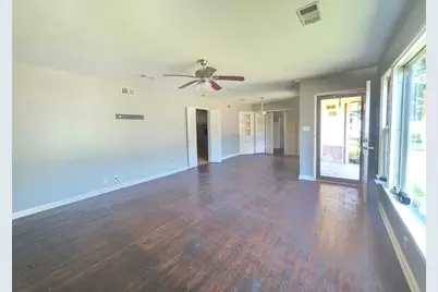 3112 15th Street, Bay City, TX 77414 - Photo 6