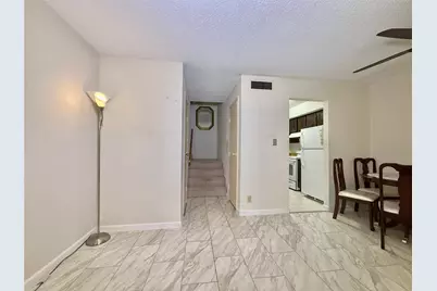 11002 Hammerly Boulevard #88, Houston, TX 77043 - Photo 6