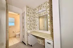 11002 Hammerly Blvd, Houston, TX 77043 - Photo 14