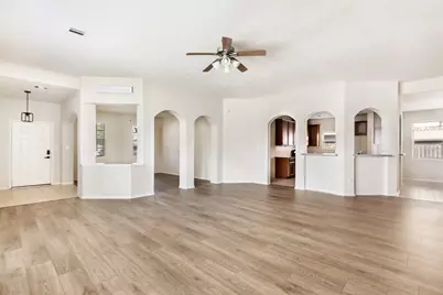 13602 Kodiak Brown Bear Street, Crosby, TX 77532 - Photo 8