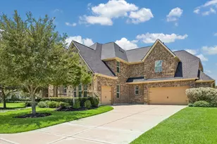 12810 Shire Mills Ct, Cypress, TX 77429 - Photo 2